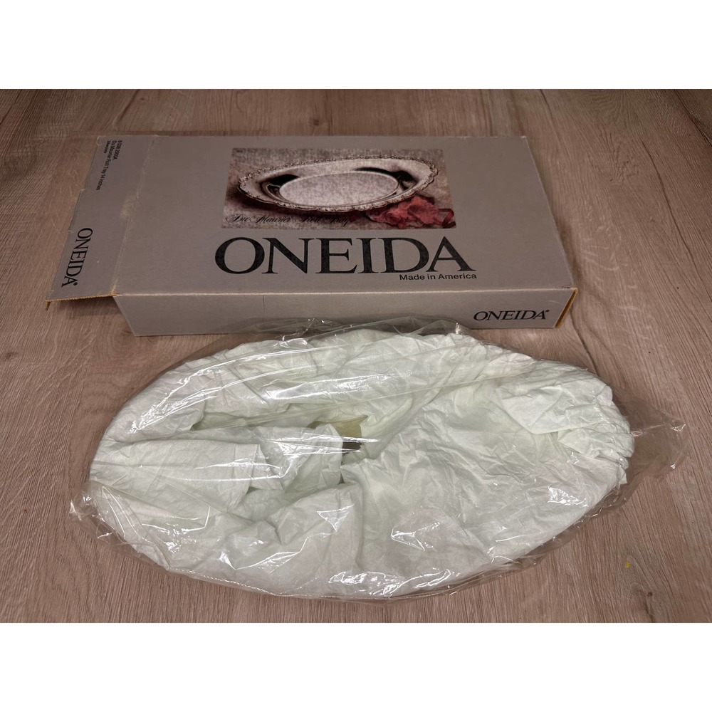 Vintage ONEIDA Du Maurier bread Roll Tray 14" silverplated BNIB 1990 - Picture 5 of 12